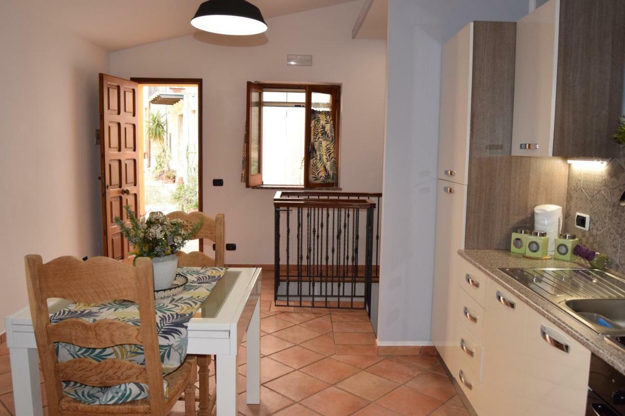 Domunua Holiday House Cefalù Eksteriør bilde