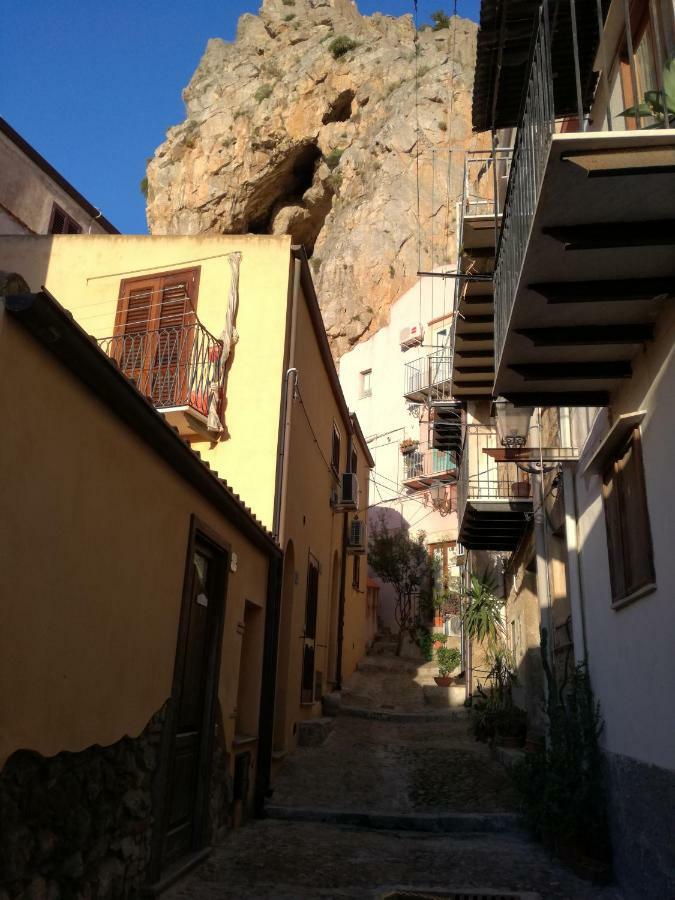 Domunua Holiday House Cefalù Eksteriør bilde